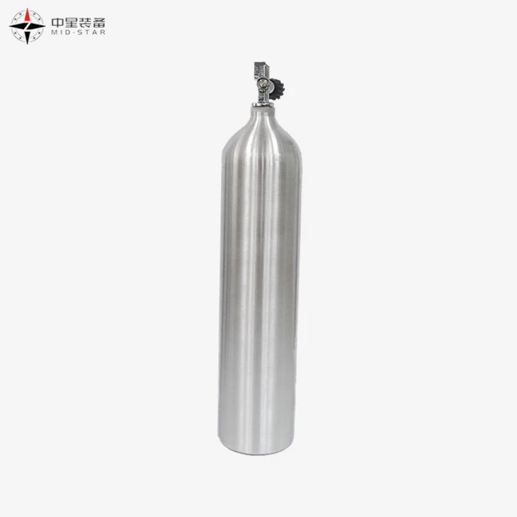 80 SCUBA TANK